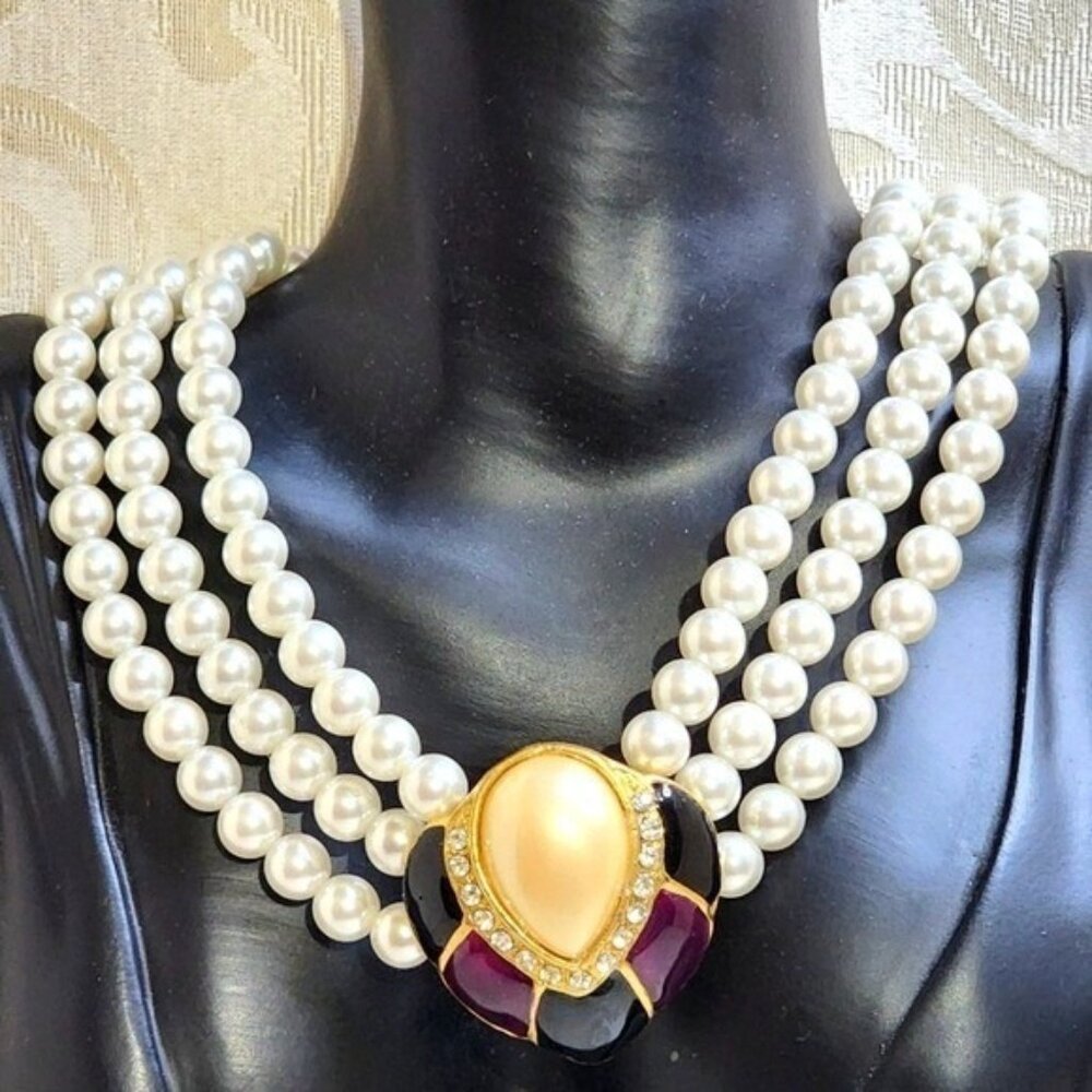 Vintage 80s Triple Strand Pearl Necklace | Enamel Statement Clasp Couture Look
